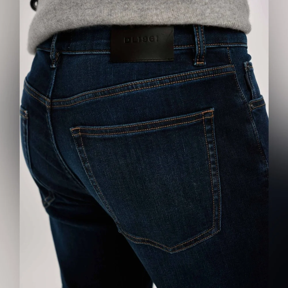Russell Slim Straight Blue Jeans‎ Thunderbird (Dark Indigo) 34x32 Denim